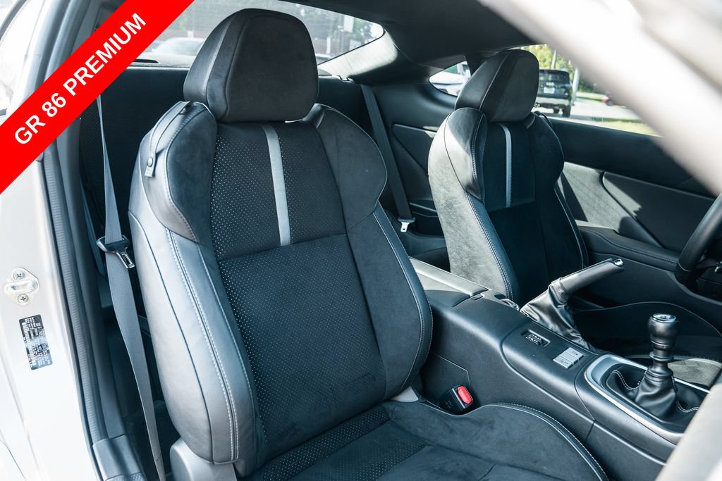 Certified 2023 Toyota GR86 Premium RWD image 29