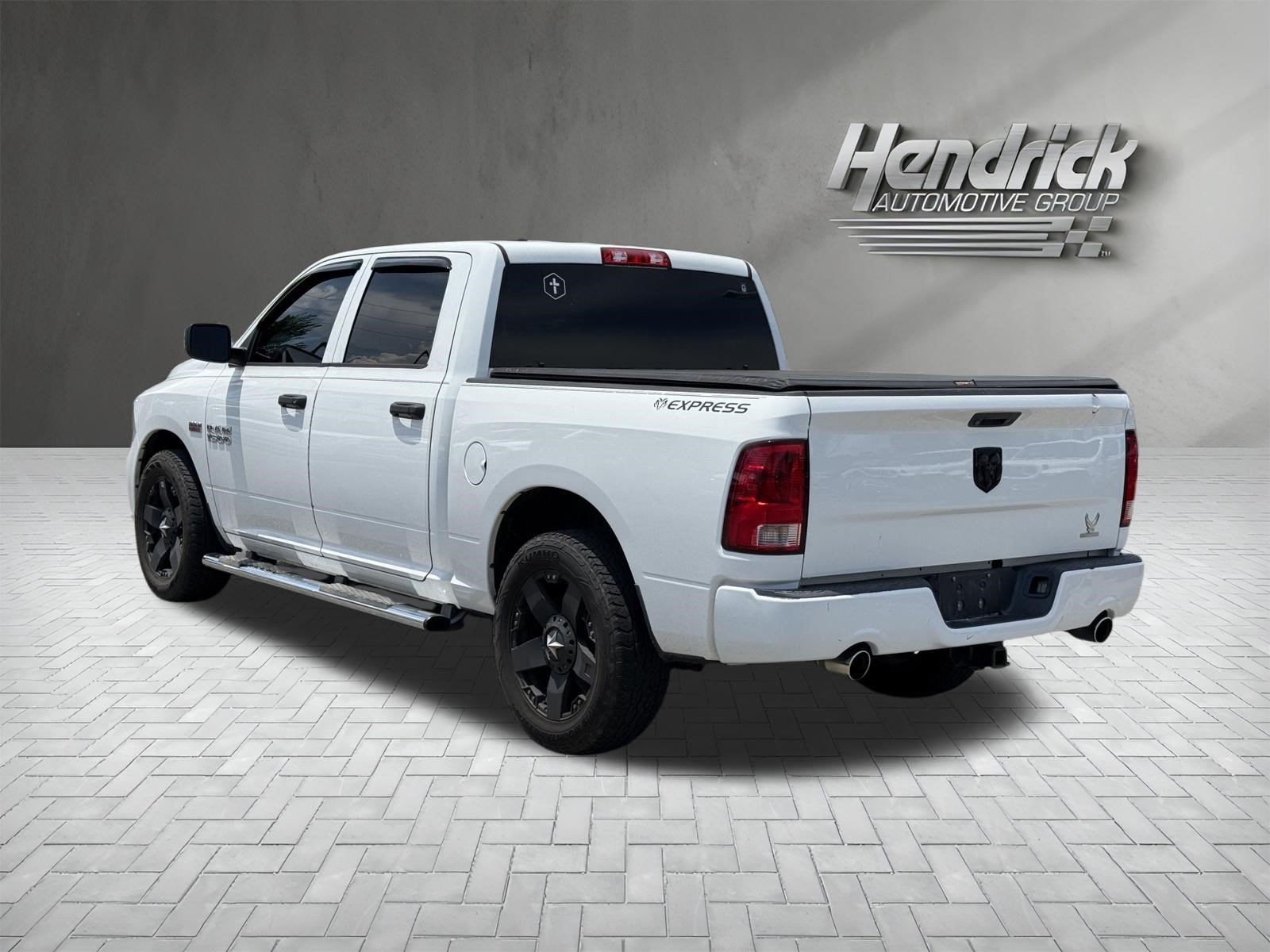 Used 2014 RAM 1500 Express RWD image 7
