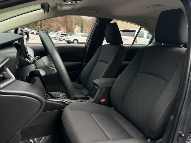 Used 2023 Toyota Corolla LE image 12