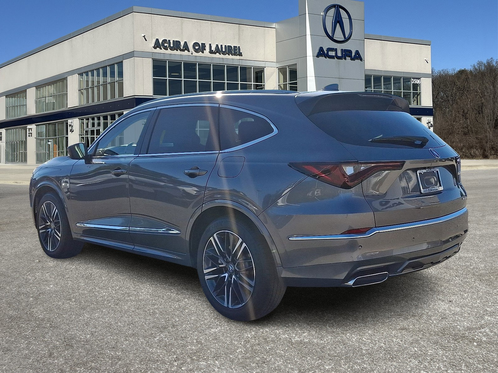 New 2026 Acura MDX SH-AWD w/ Advance Package image 3