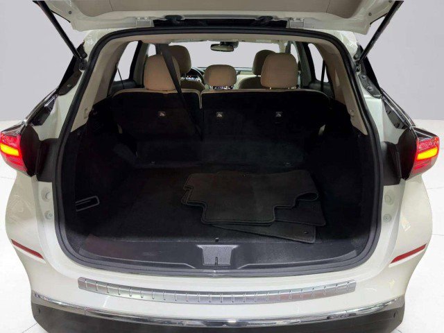 Used 2020 Nissan Murano SV image 78