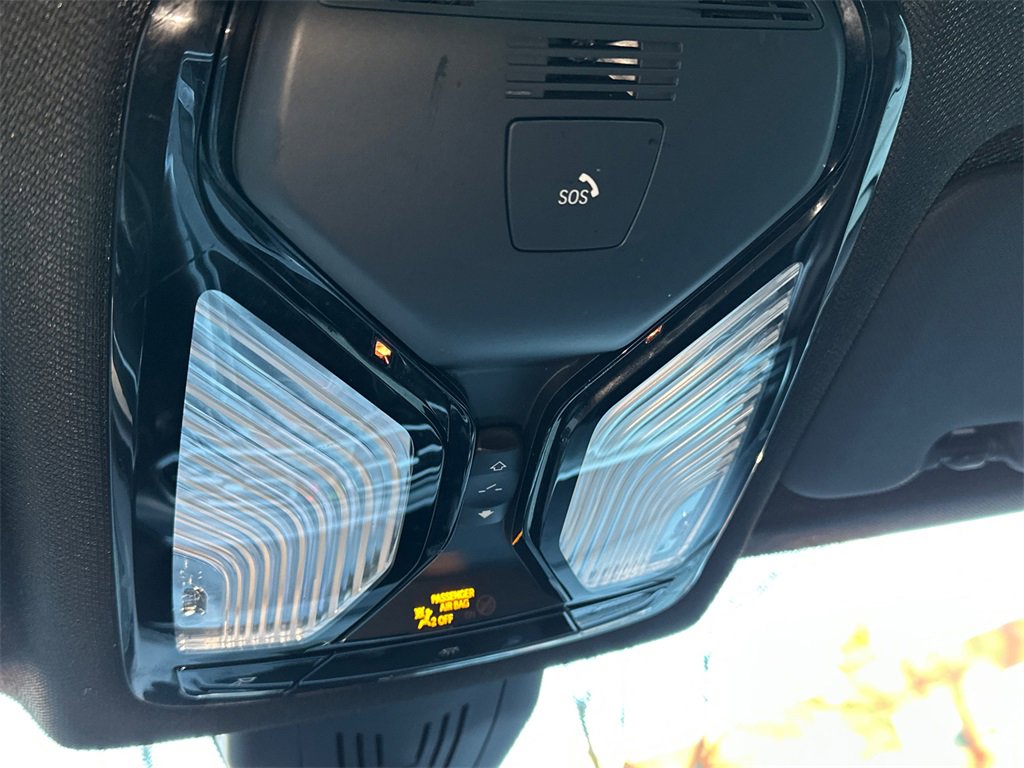 Used 2023 BMW X6 xDrive40i w/ M Sport Package image 32