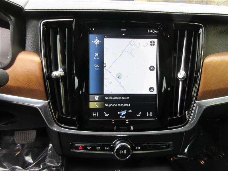 Used 2018 Volvo S90 T6 Inscription w/ Convenience Package image 20