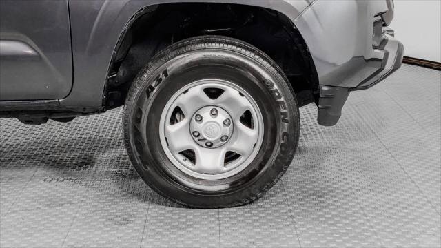 Used 2023 Toyota Tacoma SR AWD/4WD image 31