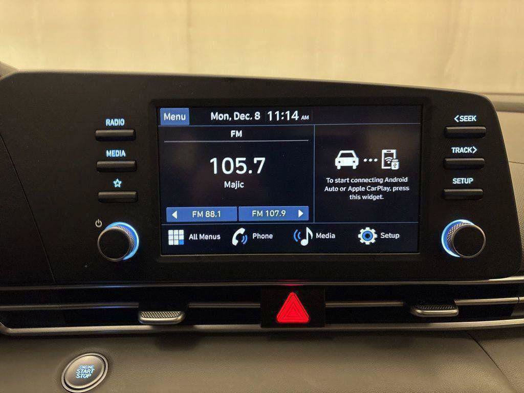 New 2026 Hyundai Elantra Sport FWD image 18