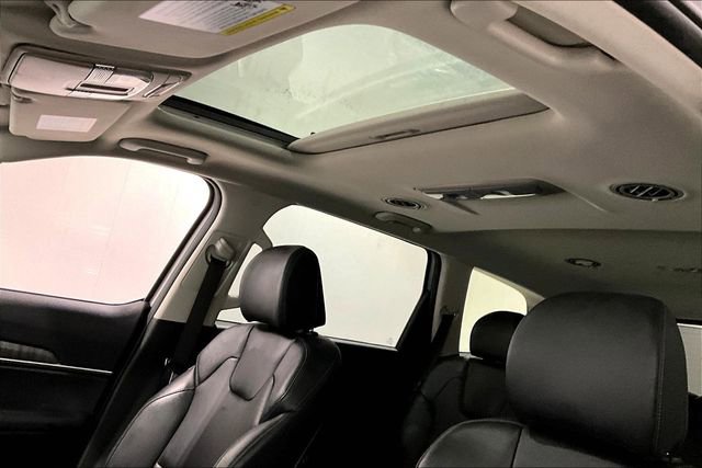 Used 2023 Kia Telluride EX image 39