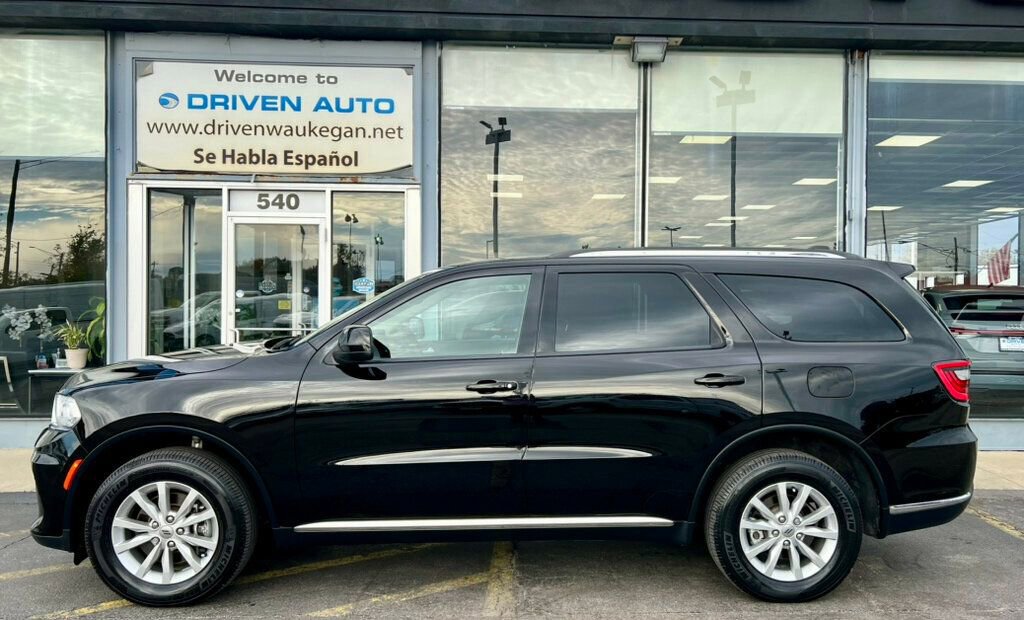 Used 2022 Dodge Durango SXT AWD/4WD image 2