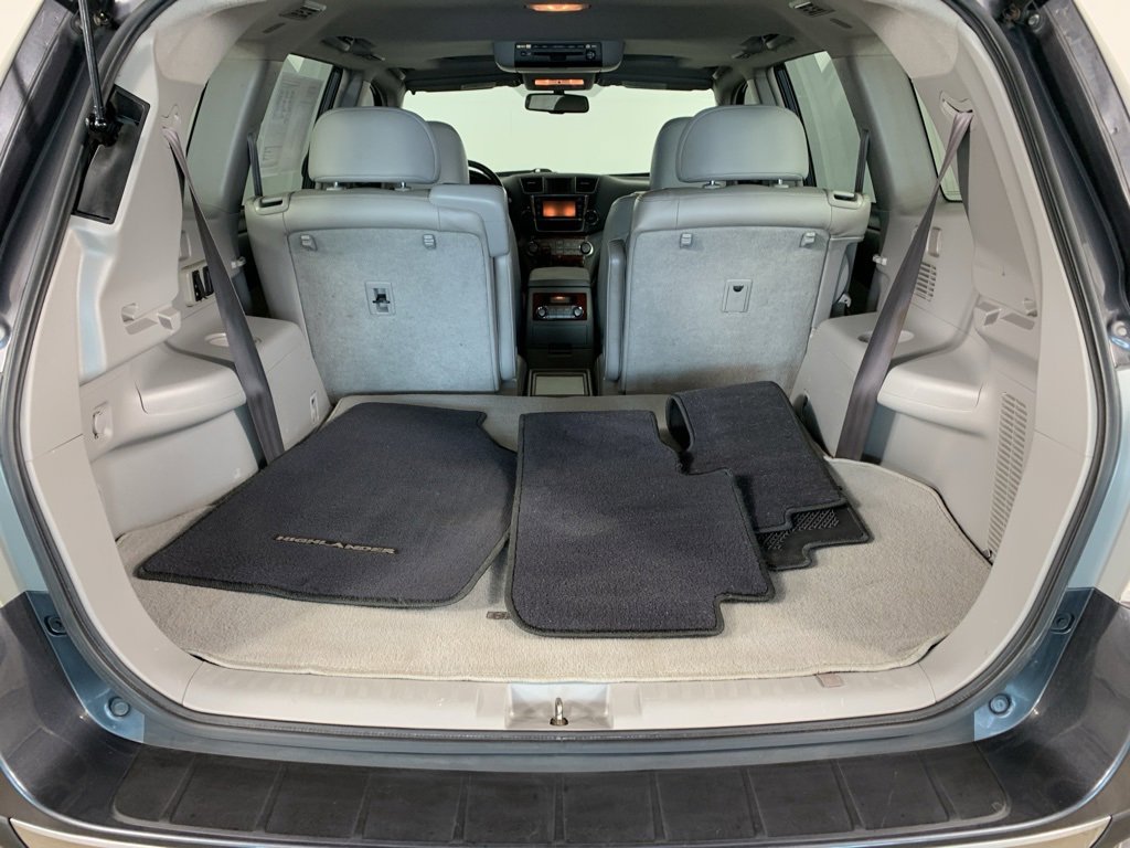 Used 2013 Toyota Highlander Limited image 13