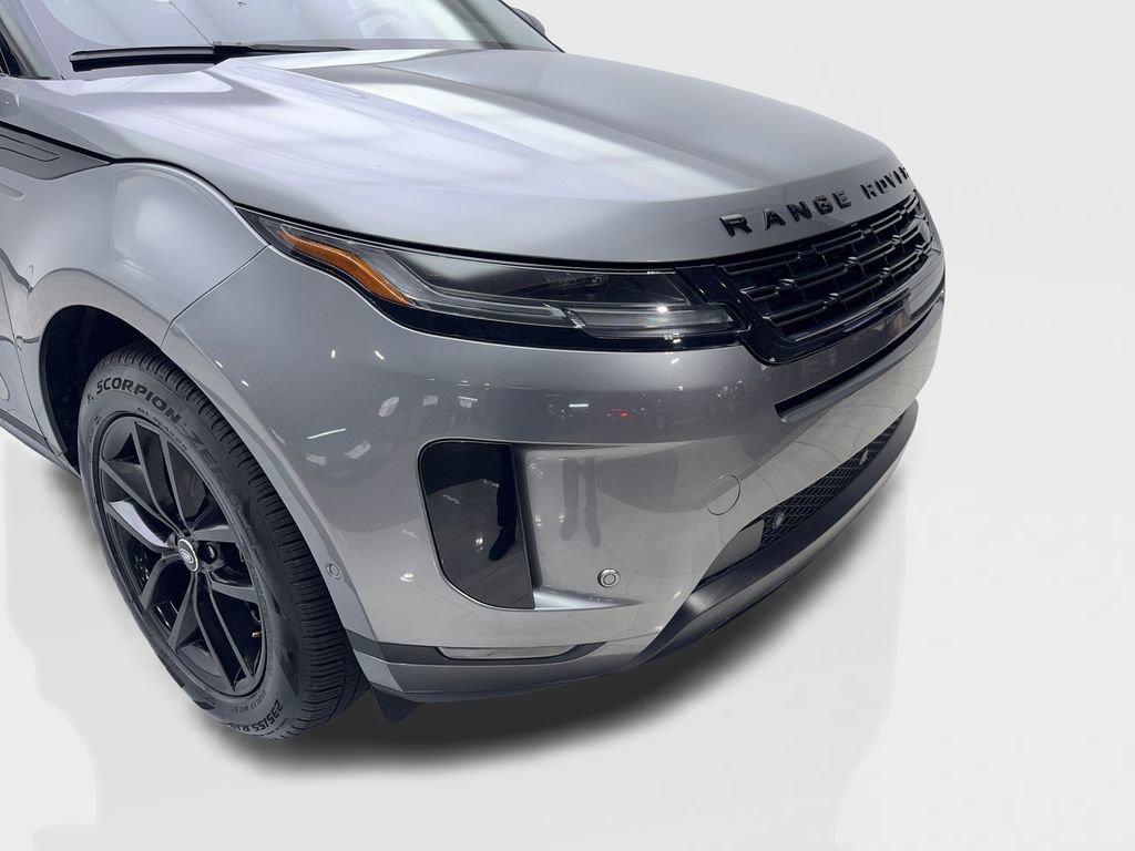 Used 2025 Land Rover Range Rover Evoque S image 17