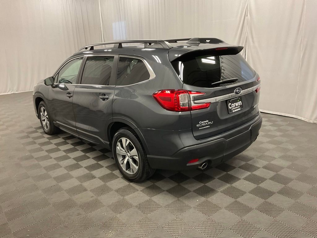 Certified 2023 Subaru Ascent Premium w/ Convenience Package AWD/4WD image 3
