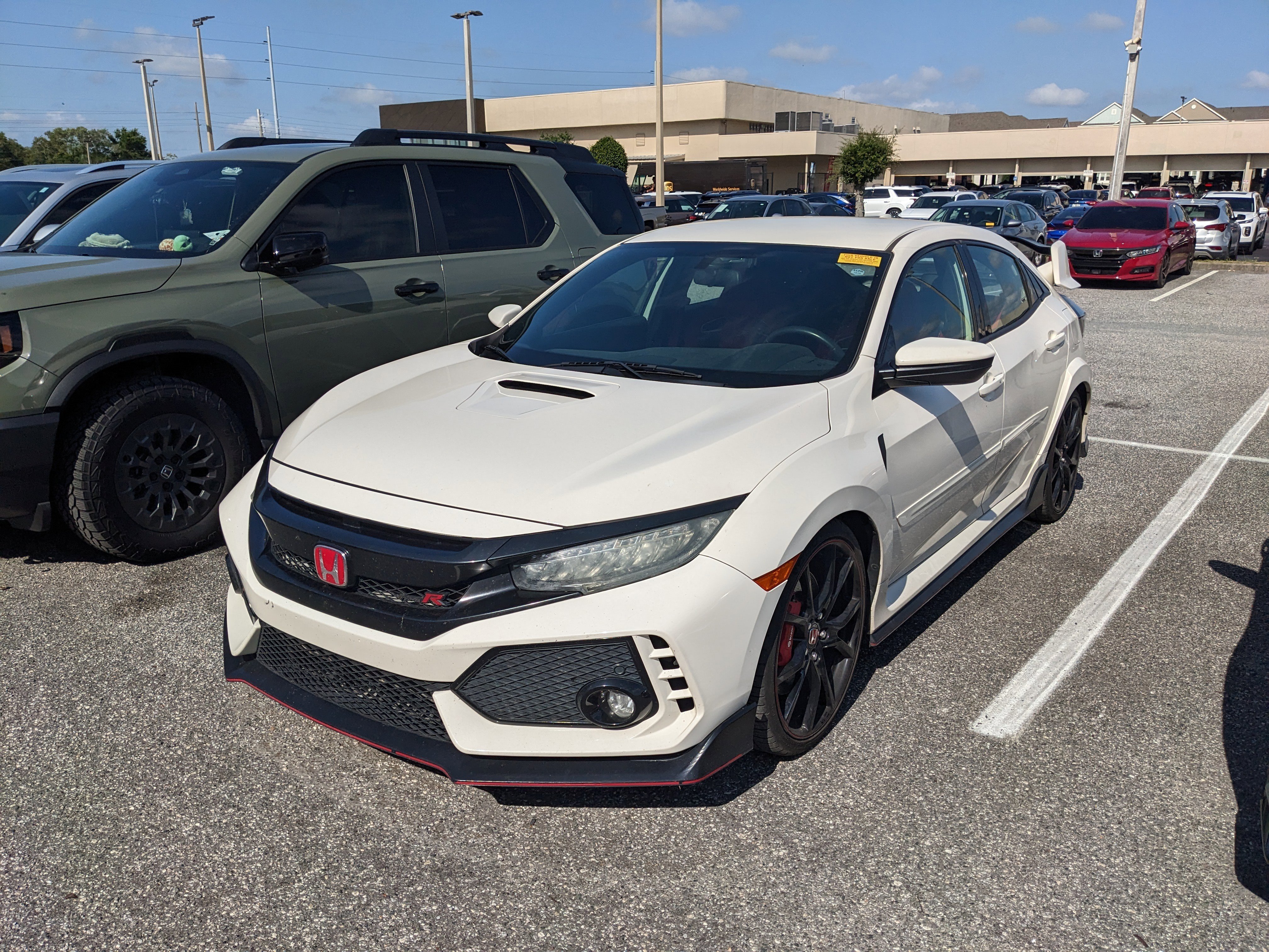 Used 2019 Honda Civic Type R image 1