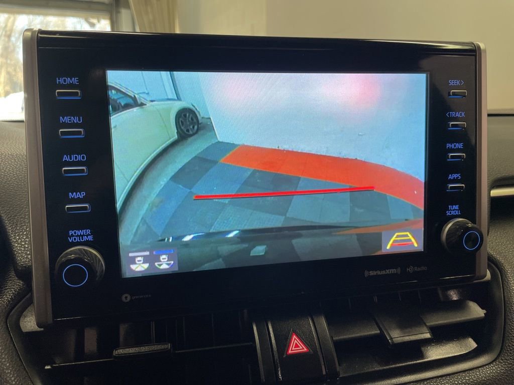 Used 2022 Toyota RAV4 SE w/ Convenience Package image 27