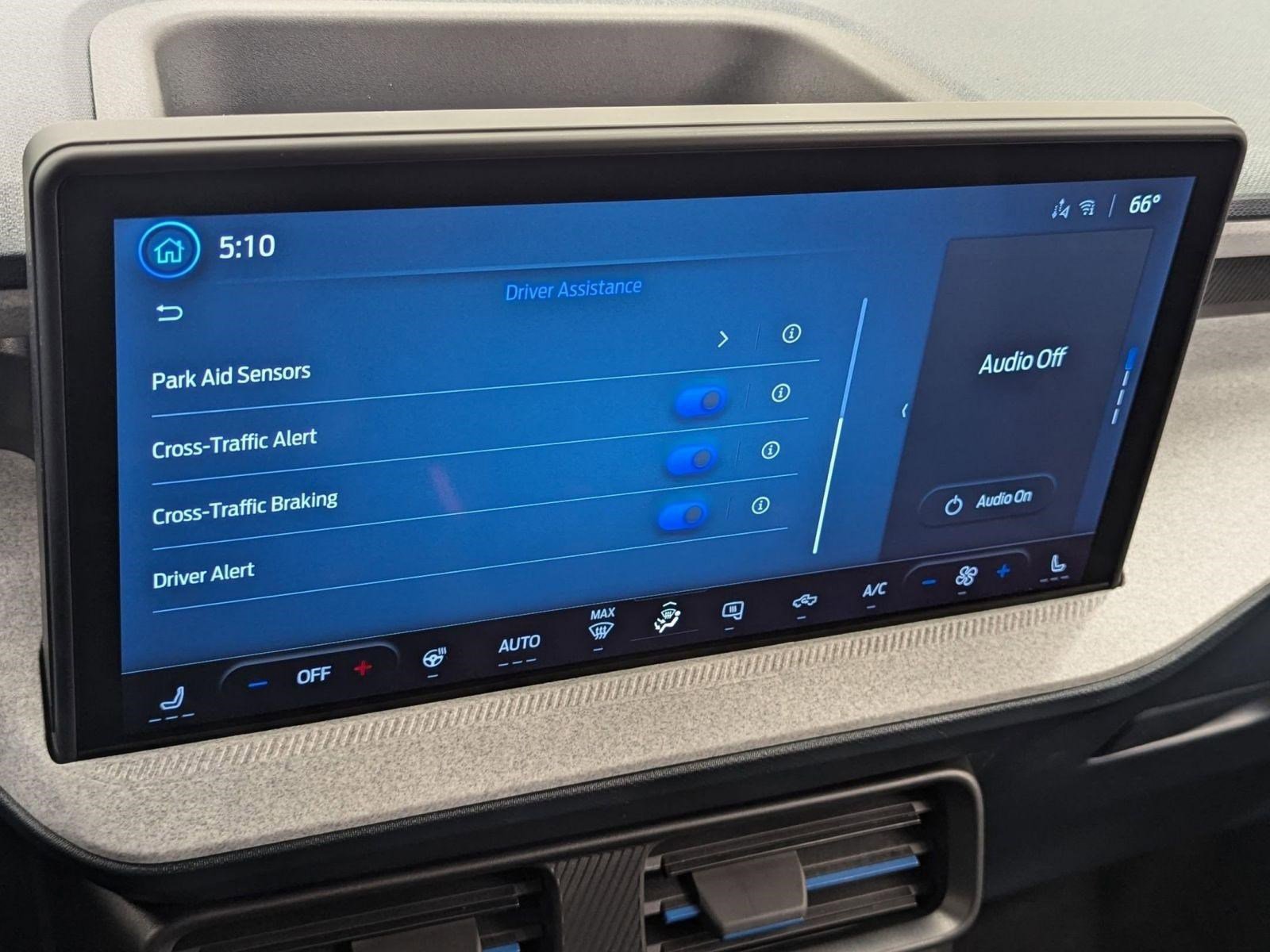 New 2026 Ford Maverick XLT w/ XLT Luxury Package image 5