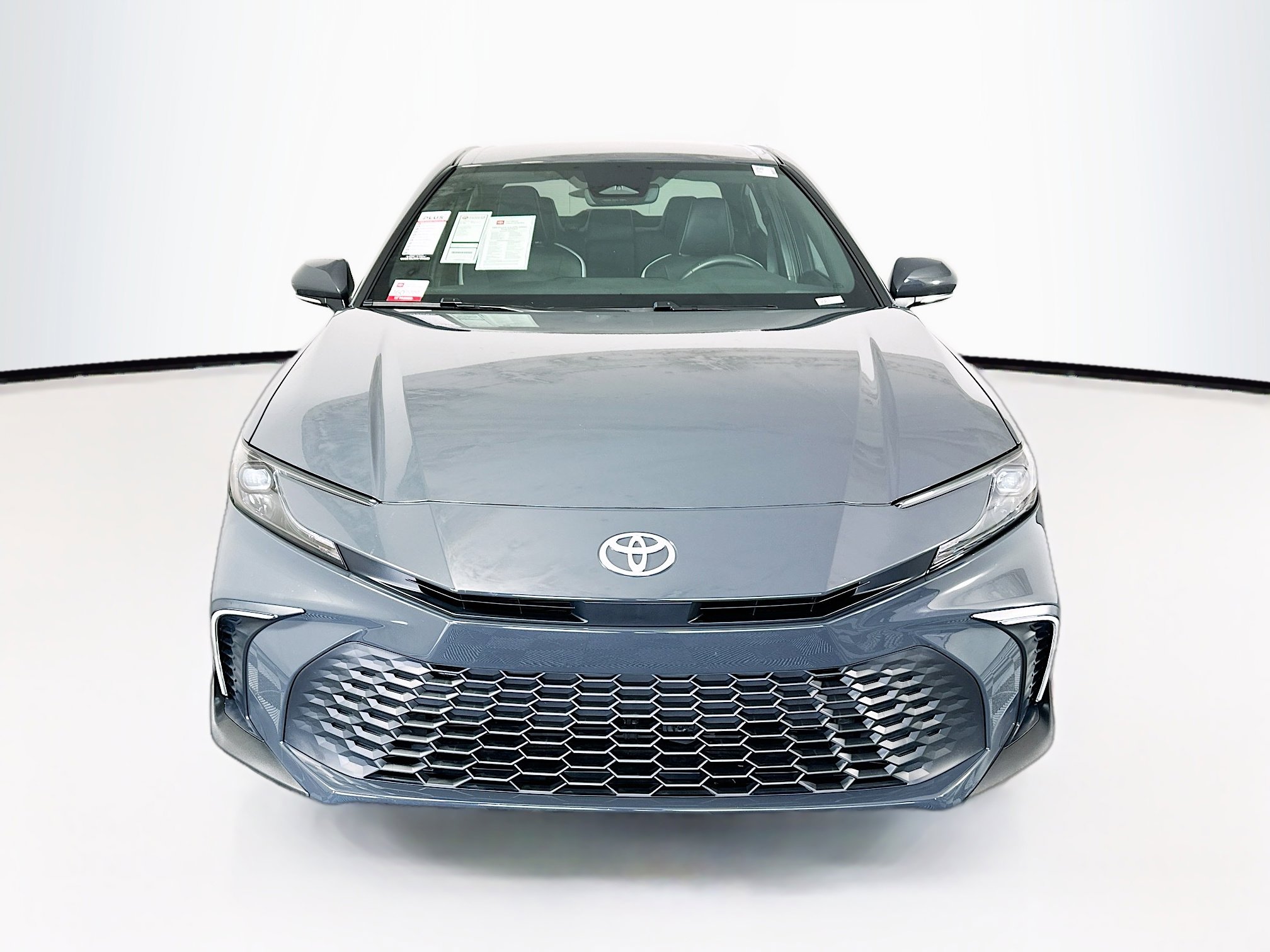Used 2025 Toyota Camry SE w/ Multimedia Upgrade Package FWD image 8