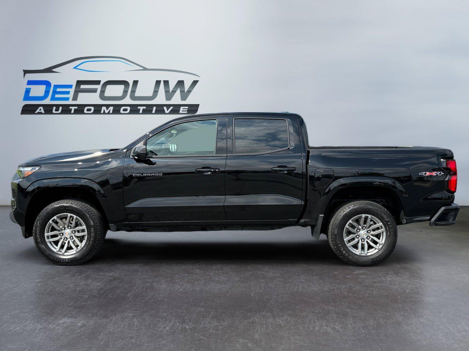 Used 2026 Chevrolet Colorado LT w/ LT Convenience Package AWD/4WD image 6