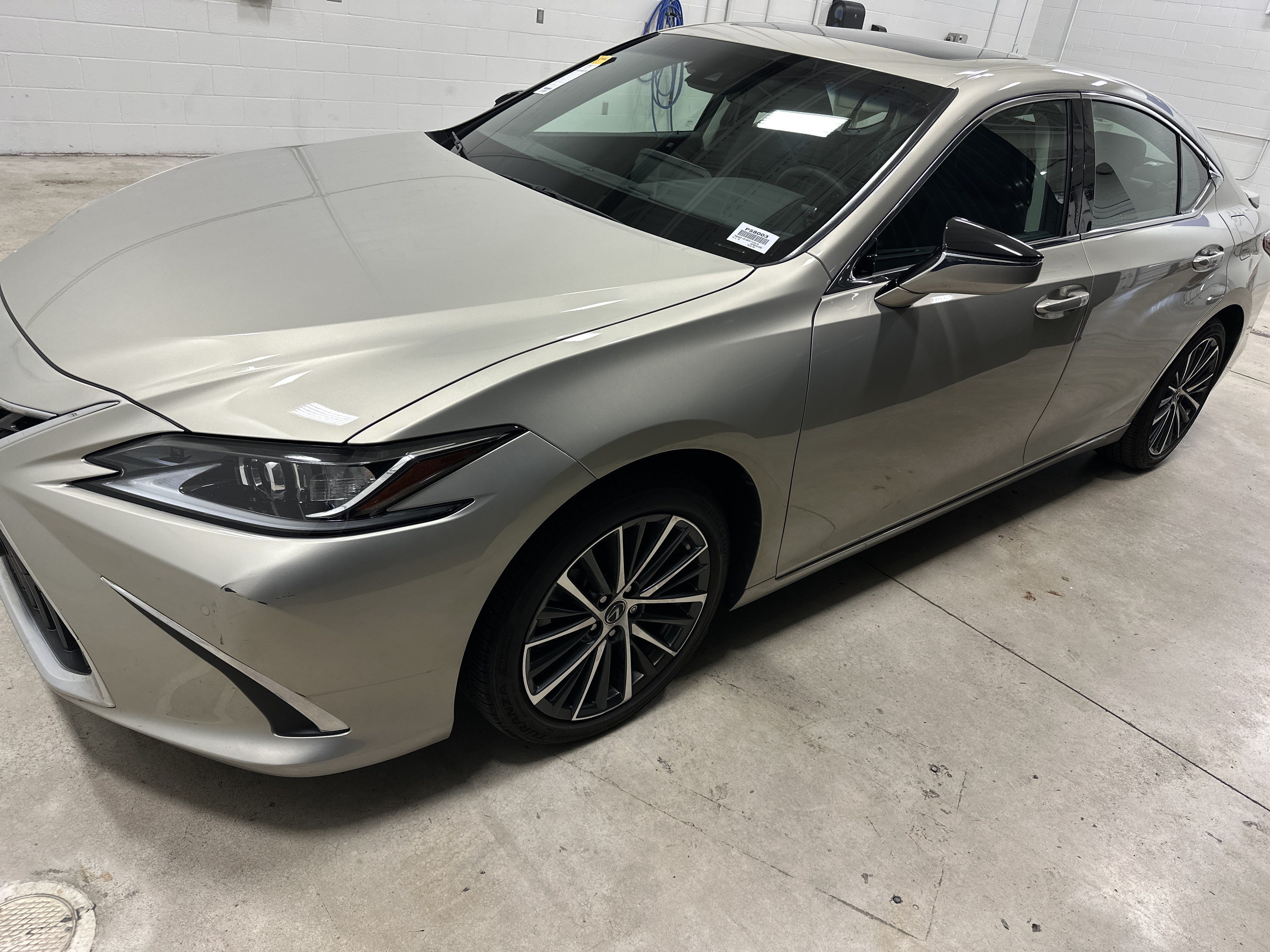 Certified 2023 Lexus ES 350 w/ Premium Package FWD image 28
