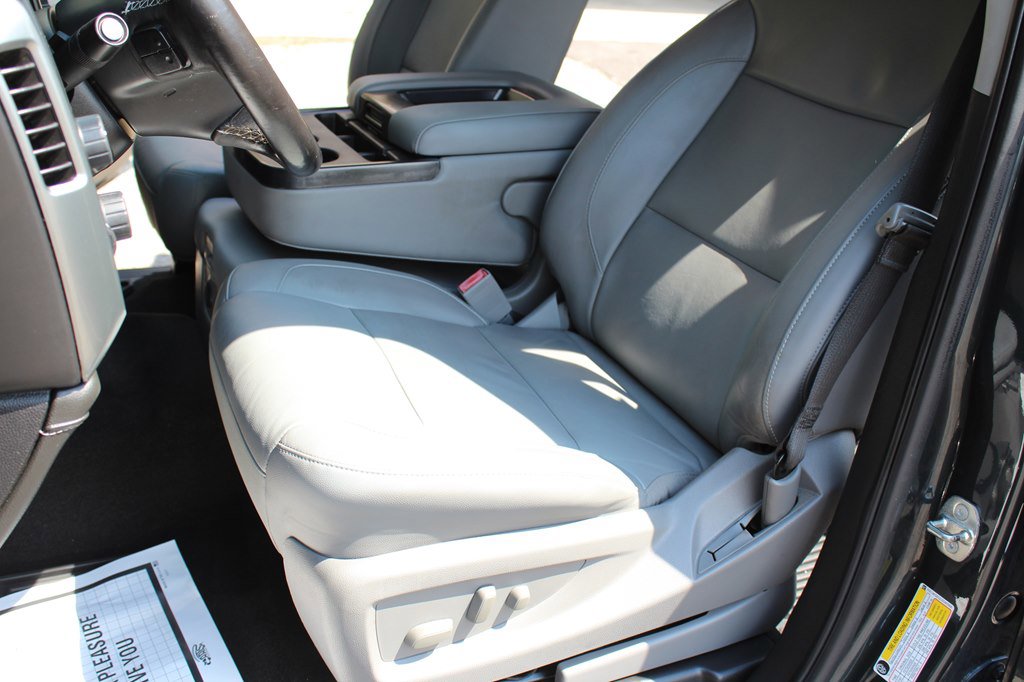 Used 2018 Chevrolet Silverado 1500 LTZ w/ Sport Package image 24
