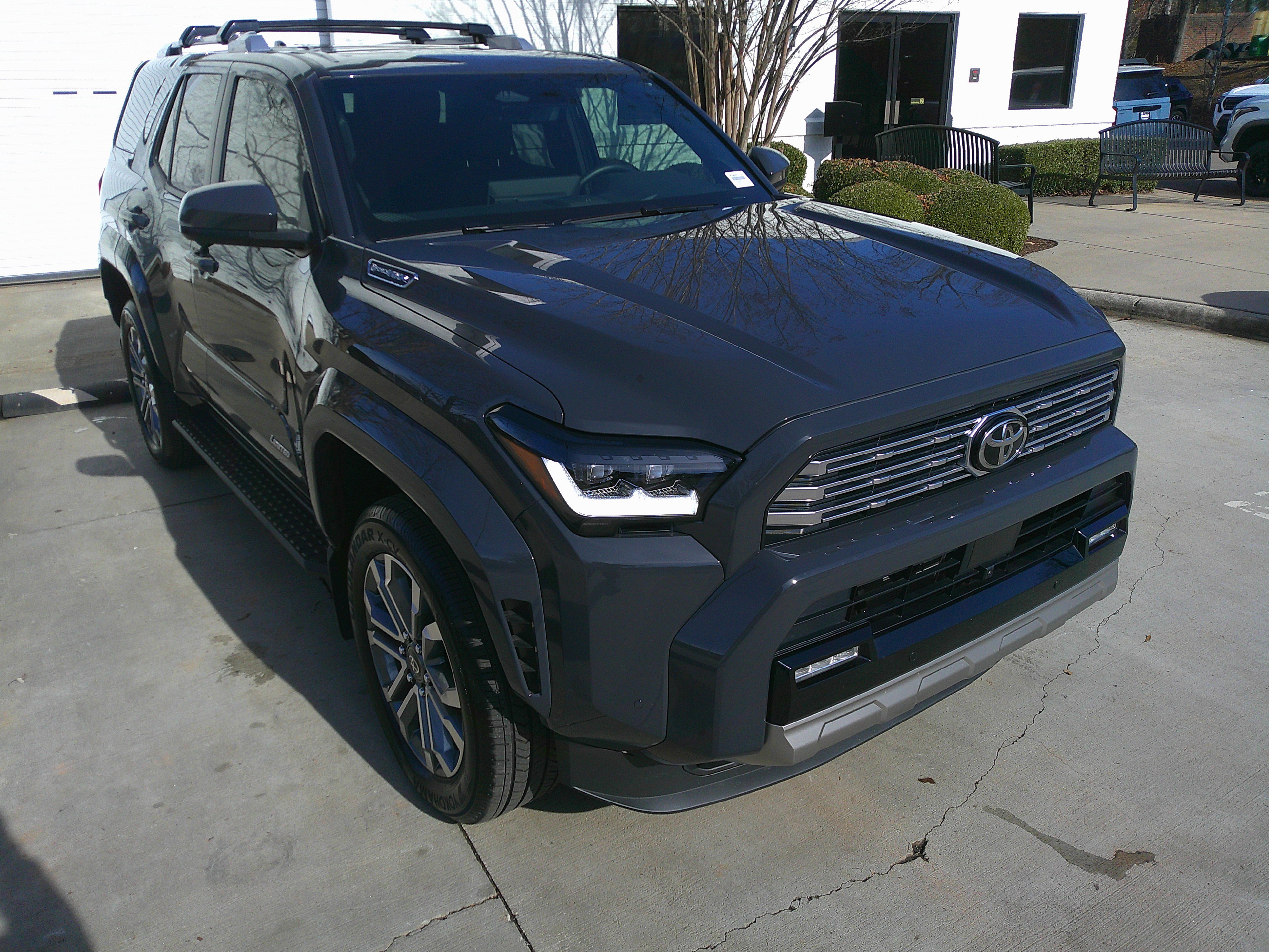 Used 2025 Toyota 4Runner Limited image 2