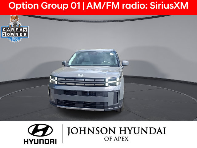 Used 2025 Hyundai Santa Fe SE AWD/4WD image 3