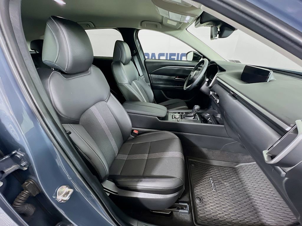 Certified 2025 MAZDA CX-50 AWD 2.5 S w/ Weather Package image 32