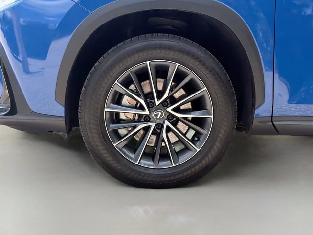 Used 2025 Lexus NX 250 FWD w/ Accessory Package (2T) image 42