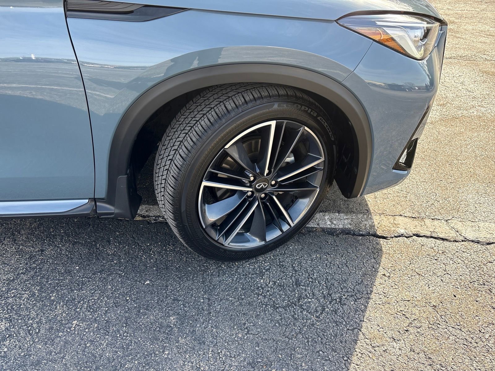 Certified 2025 INFINITI QX50 Sport image 33
