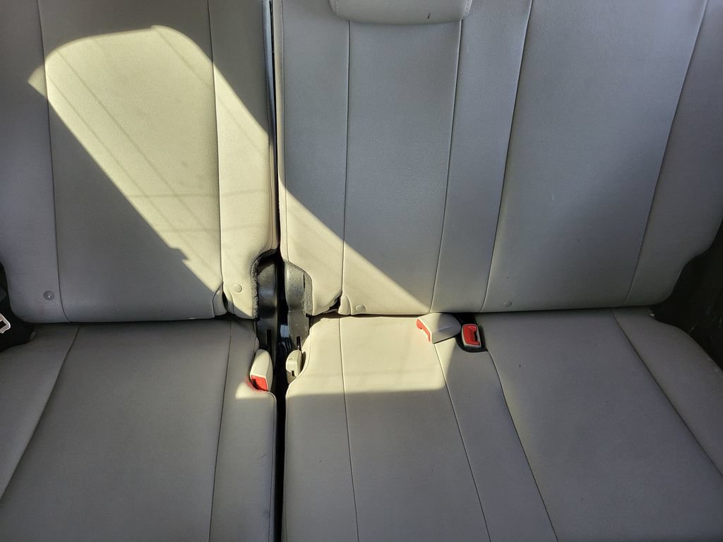 Used 2017 Toyota Sienna Limited Premium FWD image 27
