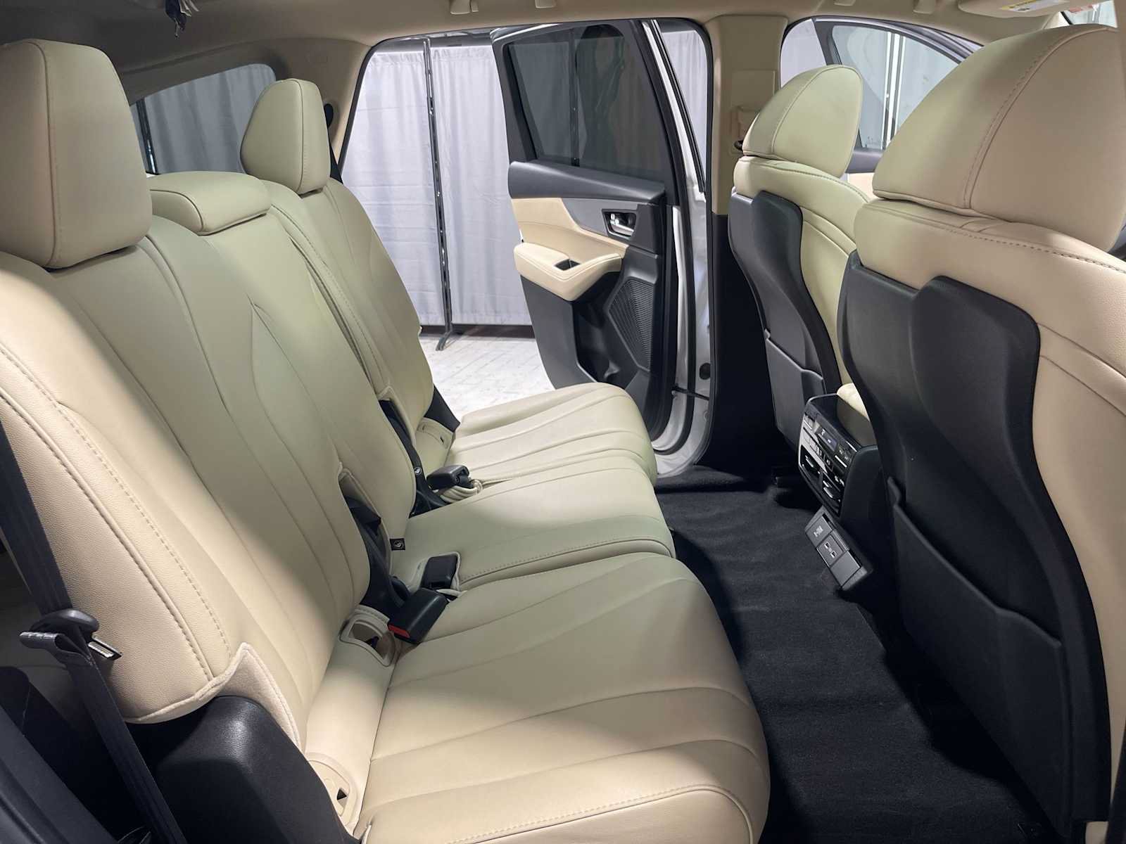 Certified 2024 Acura MDX SH-AWD image 13