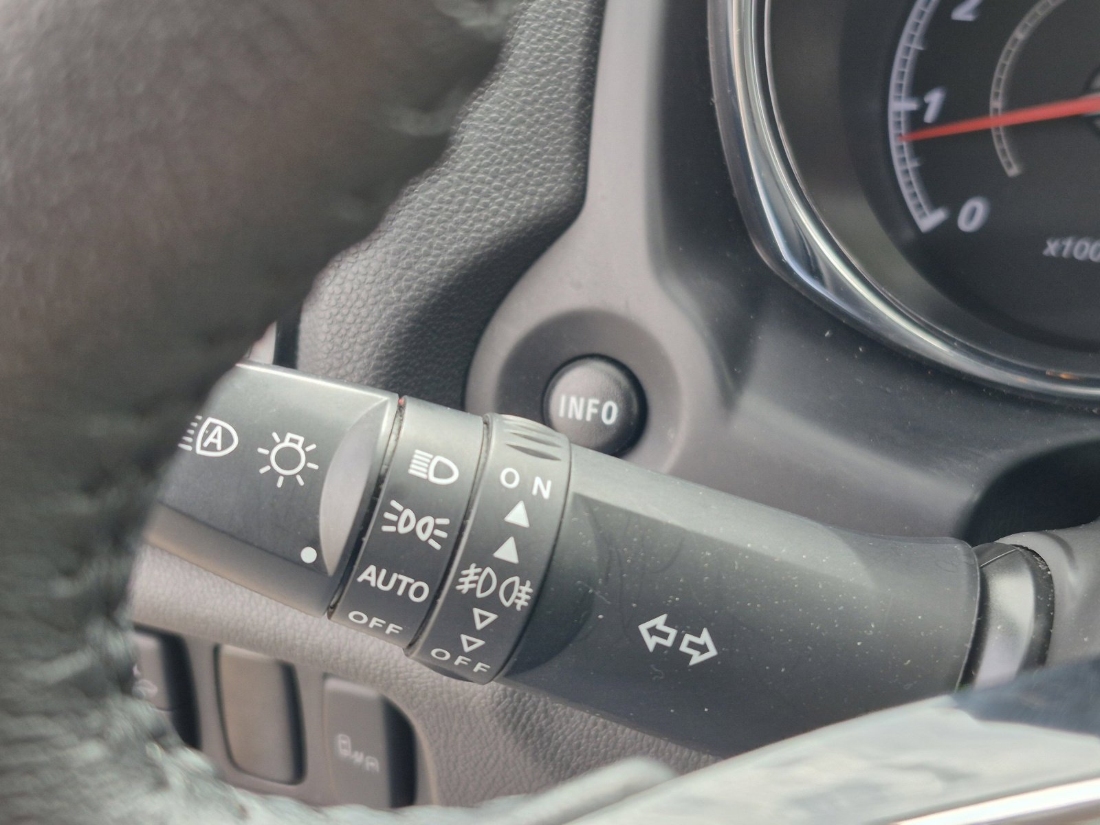 Used 2025 Mitsubishi Outlander Sport ES image 35