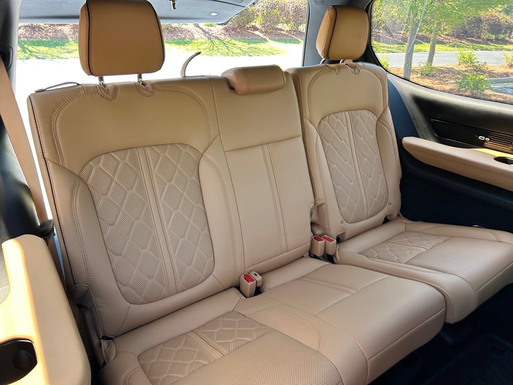 Used 2024 Jeep Grand Wagoneer Series III w/ Rear Seat Video Group 1 AWD/4WD image 57