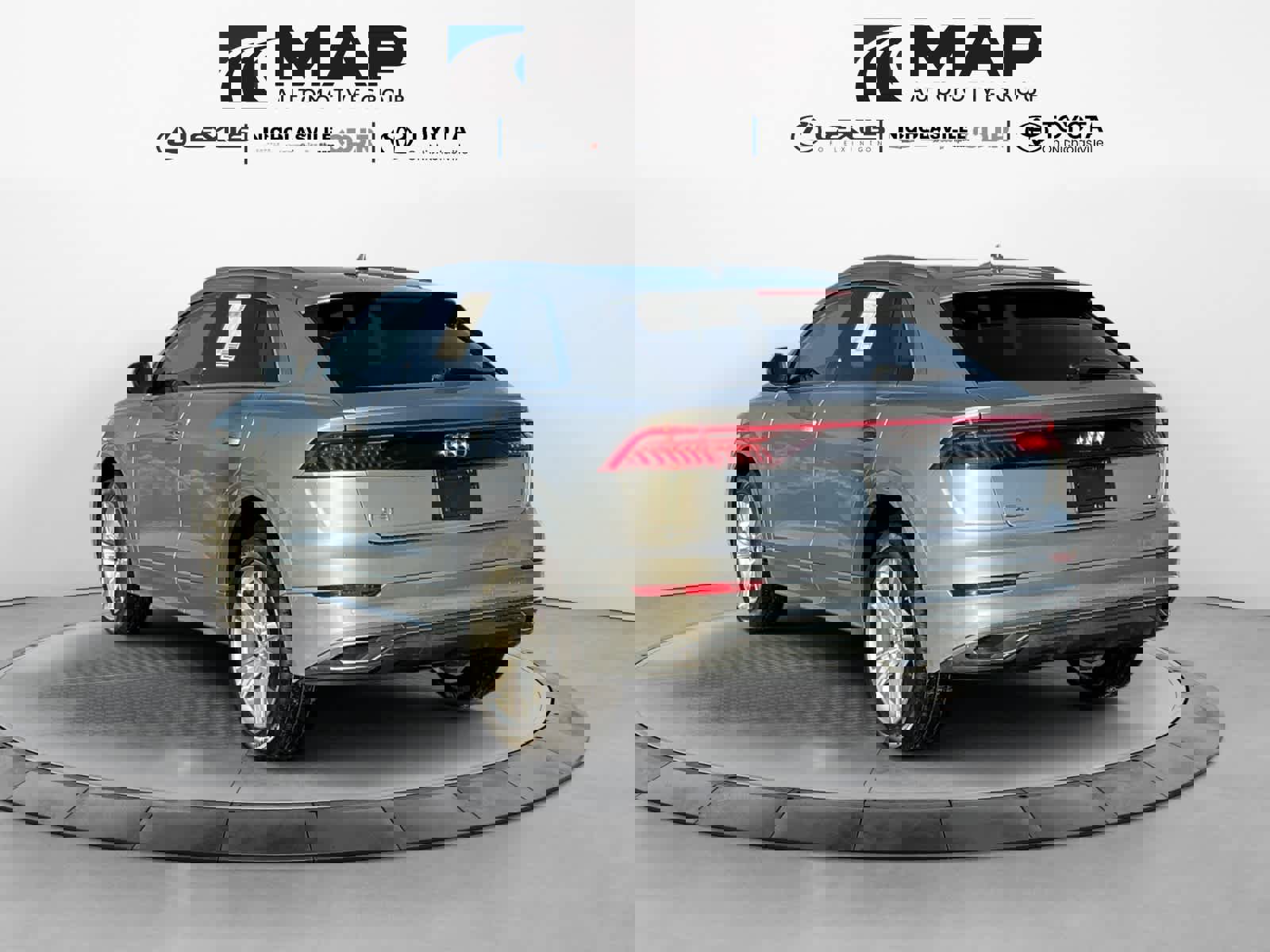 Used 2022 Audi Q8 Premium Plus w/ Premium Plus Package image 3