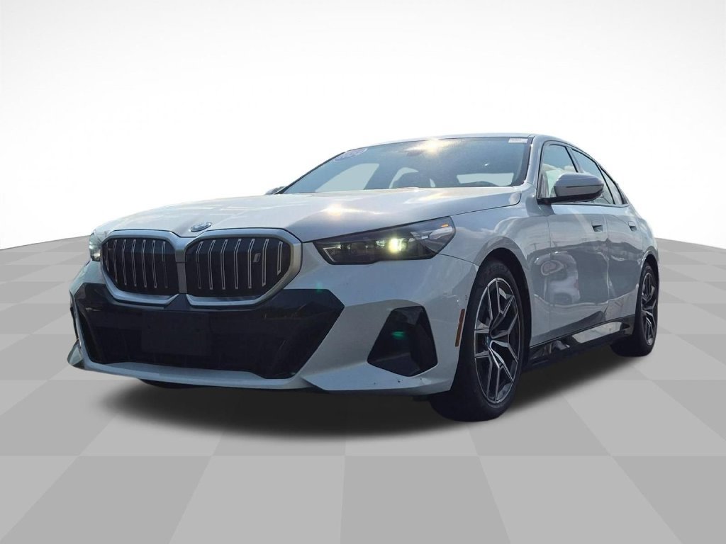Used 2024 BMW i5 eDrive40i w/ M Sport Package RWD image 7