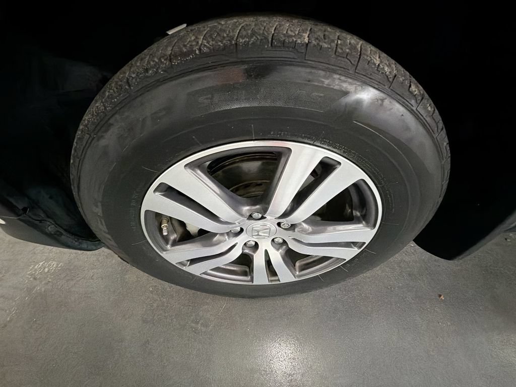 Used 2018 Honda Pilot EX-L image 32
