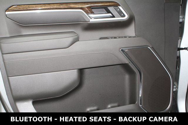 New 2026 GMC Sierra 2500 SLE w/ SLE Value Package; image 13