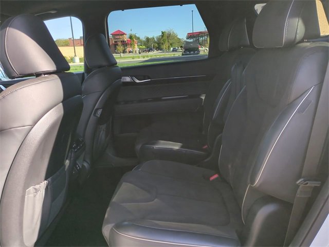 Used 2024 Hyundai Palisade Calligraphy image 13