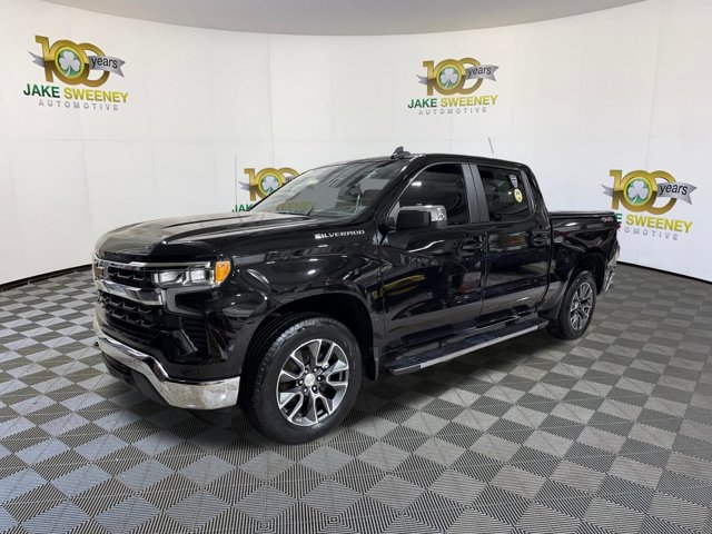 Used 2023 Chevrolet Silverado 1500 LT AWD/4WD image 4