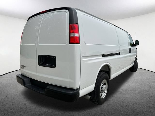 Certified 2025 Chevrolet Express 3500 Extended w/ Driver Convenience Package RWD image 13