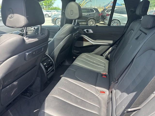 Used 2021 BMW X5 xDrive40i w/ Premium Package AWD/4WD image 17