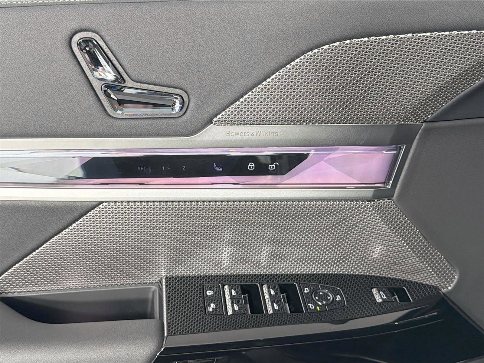New 2026 BMW 740i image 17