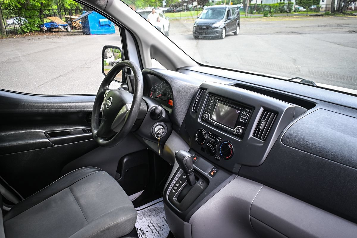 Used 2019 Nissan NV200 S FWD image 19