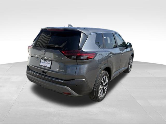 Used 2023 Nissan Rogue SV AWD/4WD image 2