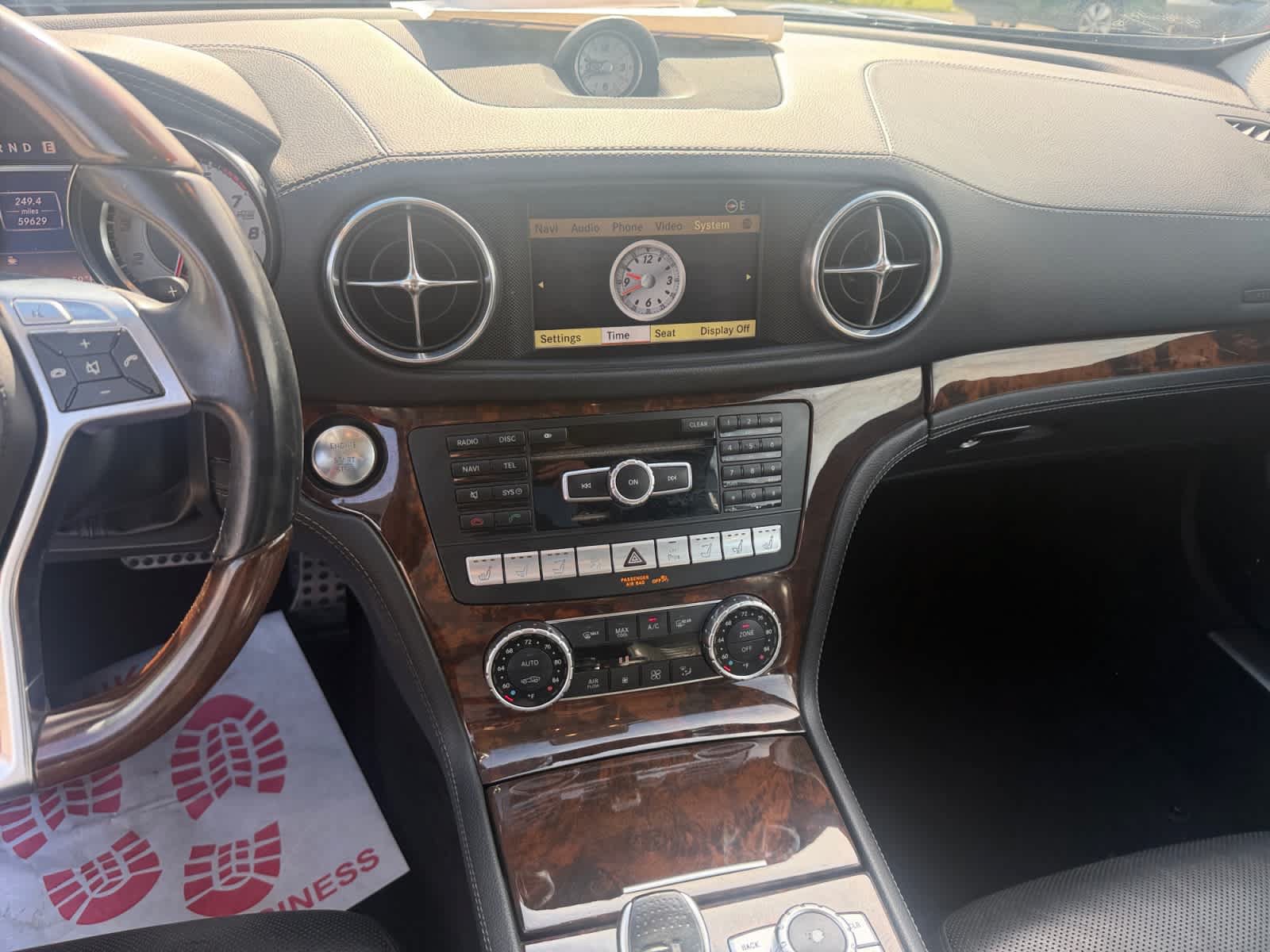 Used 2013 Mercedes-Benz SL 550 image 19