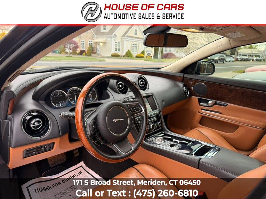 Used 2012 Jaguar XJ L RWD image 22
