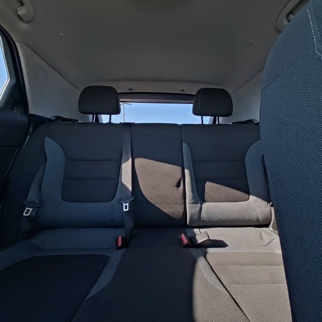 Used 2025 Chevrolet TrailBlazer LT AWD/4WD image 25
