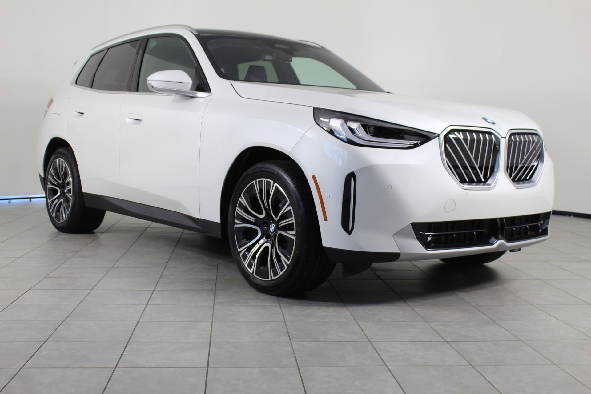 Used 2026 BMW X3 xDrive30 w/ Premium Package AWD/4WD image 6