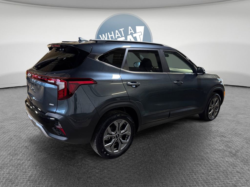 Certified 2024 Kia Seltos S AWD/4WD image 3
