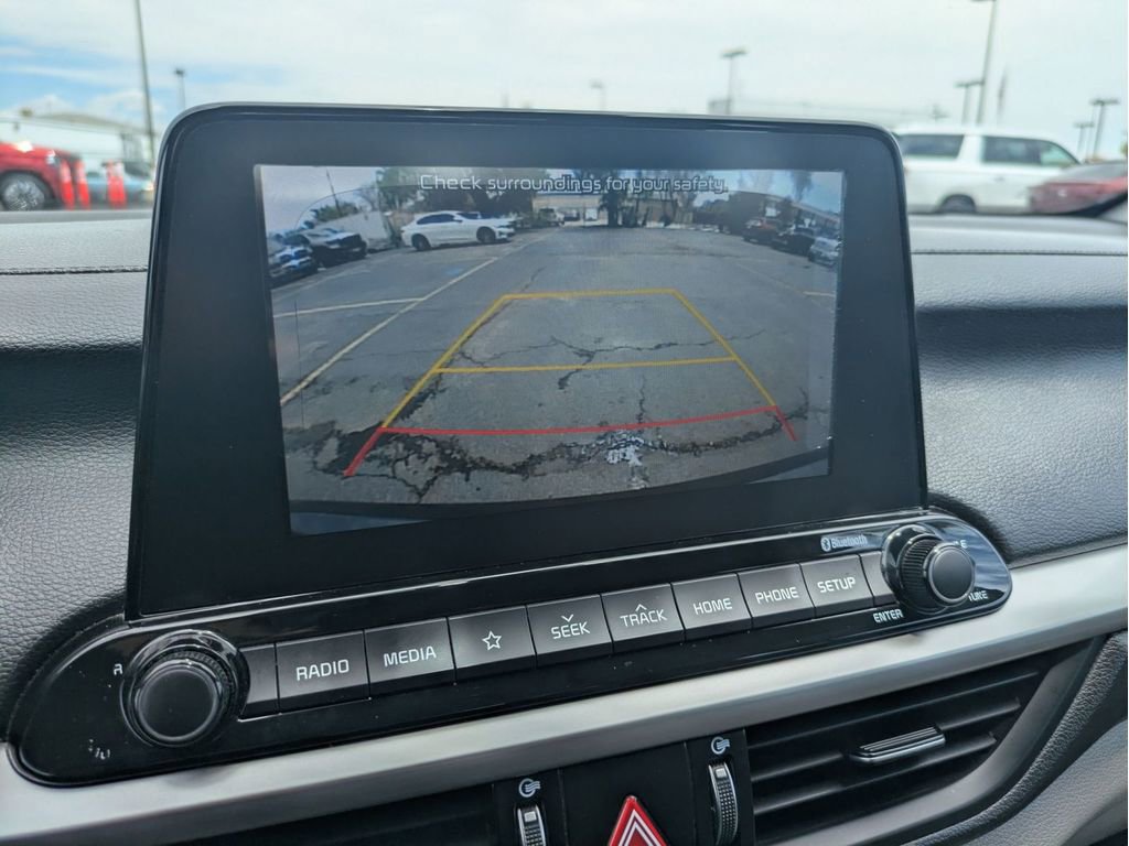 Used 2020 Kia Forte LXS FWD image 25