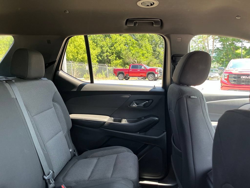 Used 2023 Chevrolet Traverse LT AWD/4WD image 41
