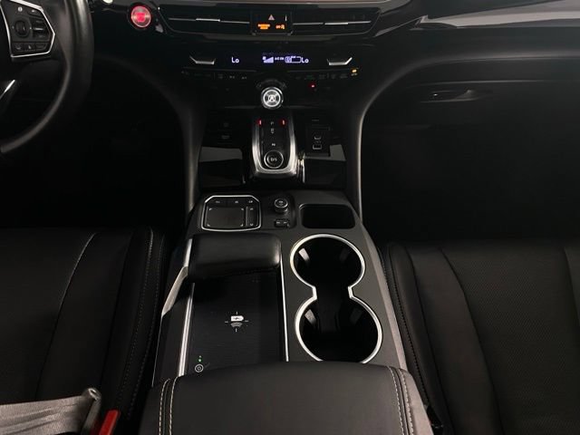 Used 2022 Acura MDX w/ Technology Package FWD image 24