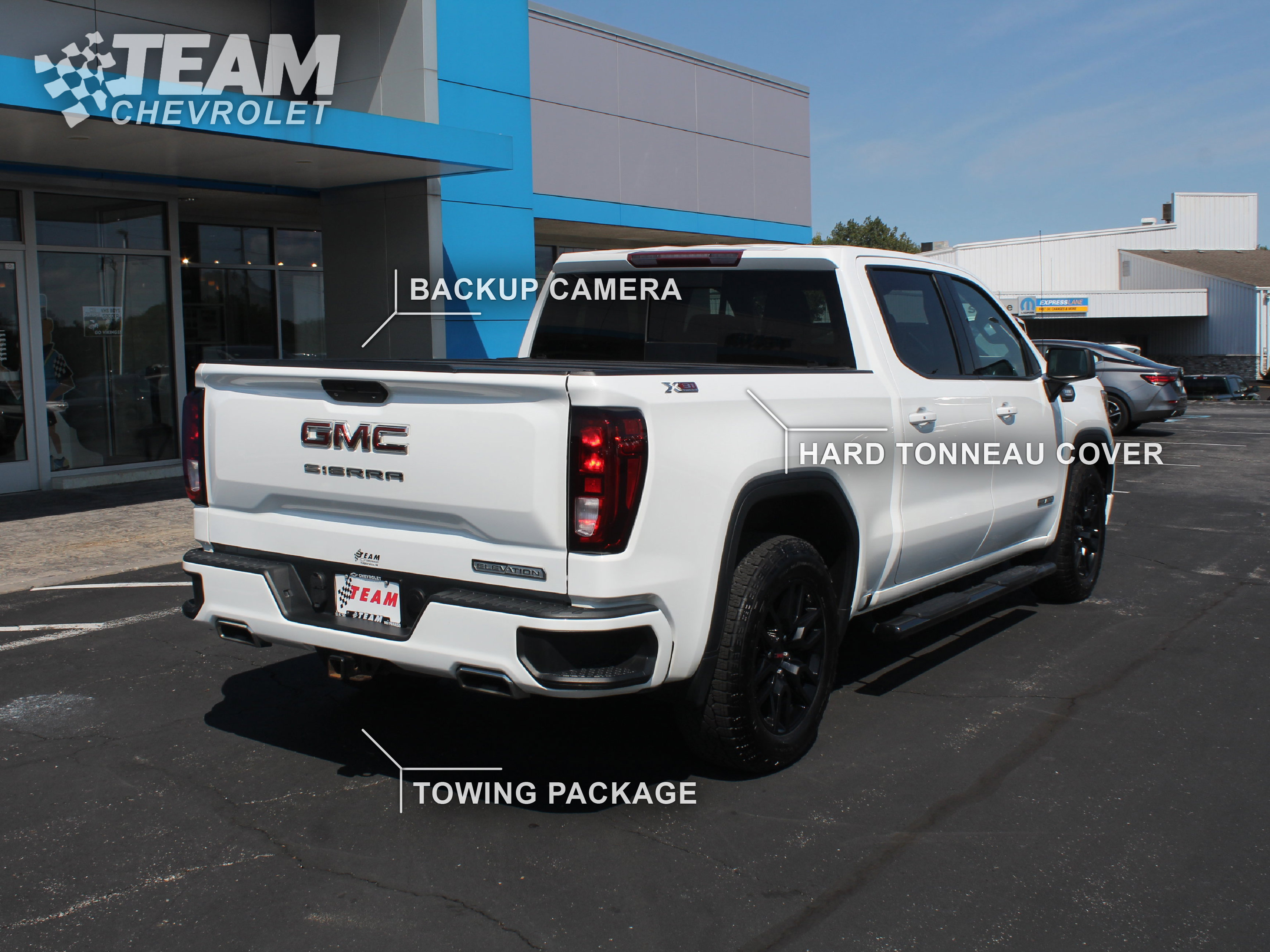Used 2021 GMC Sierra 1500 Elevation AWD/4WD image 3